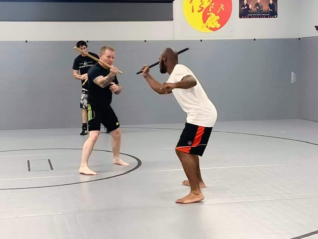 46499095_1594924053941912_5518092042514726912_nED